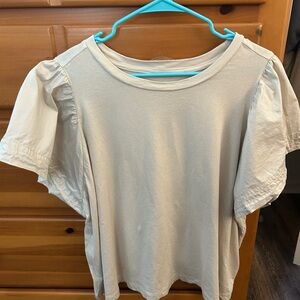 Women's Cream Puff Sleeve Top